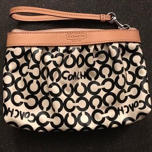 COACH Leah Op Art Coated Canvas Wristlet